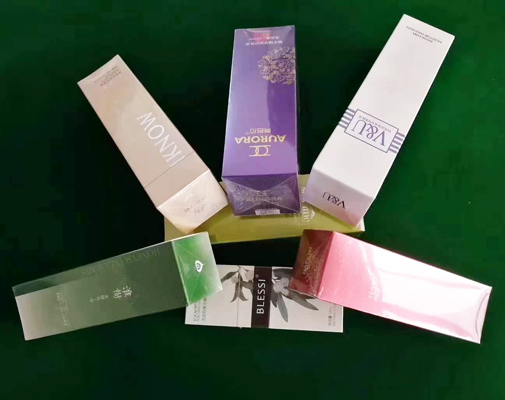 烟包机具有以下几个特点